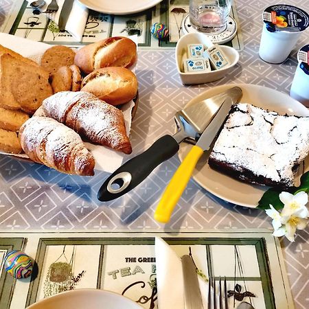 Il Colibri Bed&Breakfast Leno Bagian luar foto