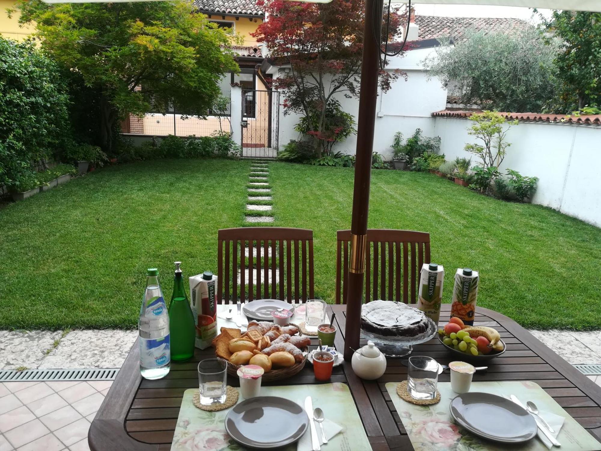 Il Colibri Bed&Breakfast Leno Bagian luar foto